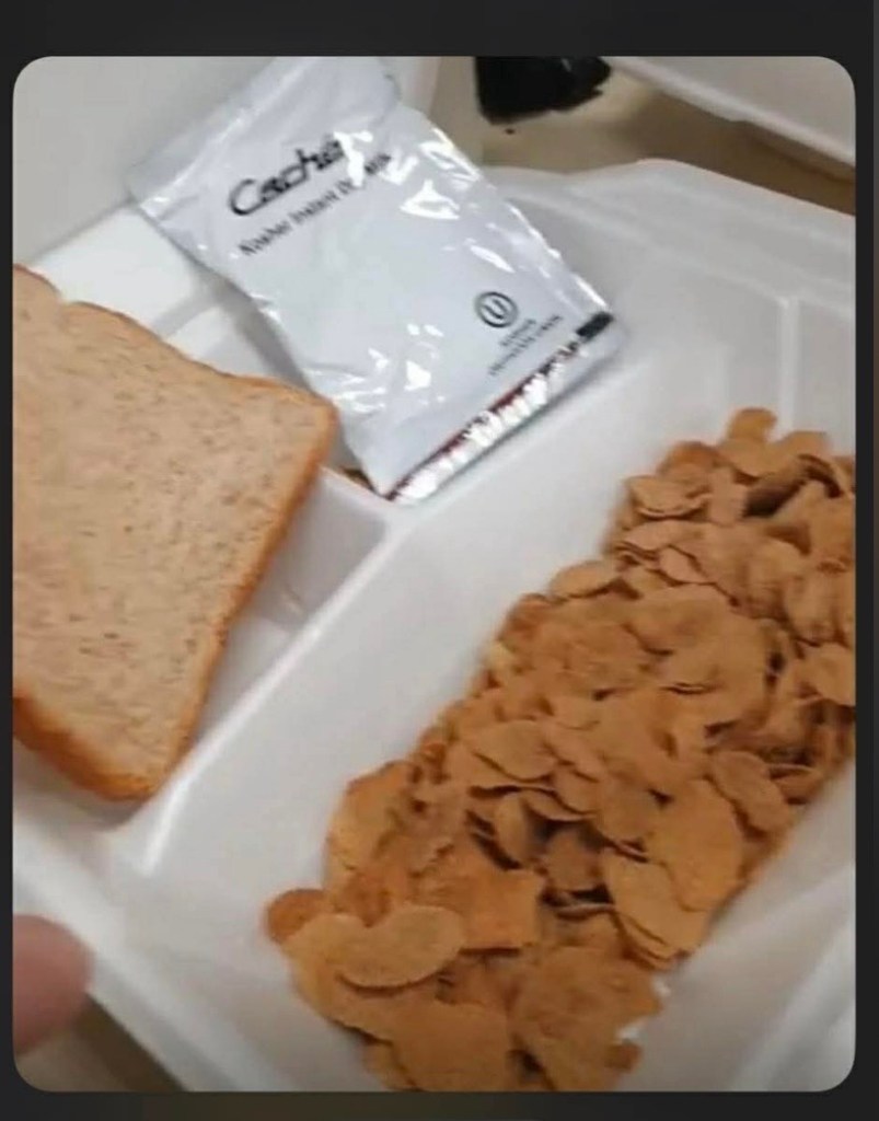 FCC Forrest City (Arkansas) — Food Quality Concerns and Delays in Access to Dental Care