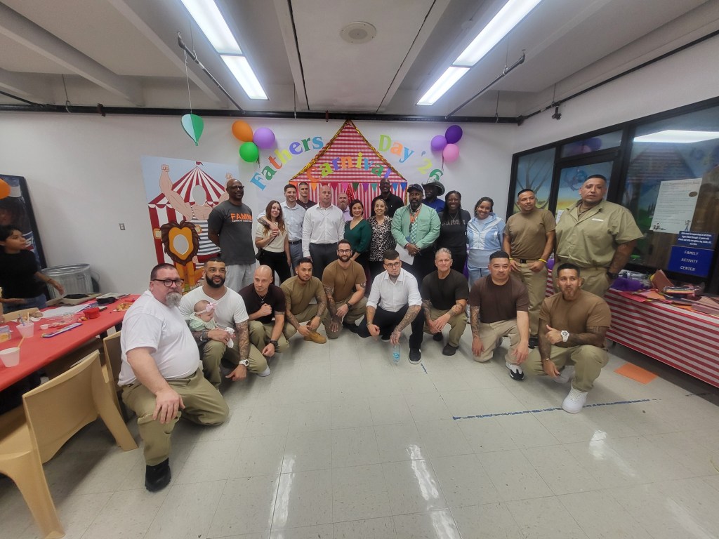 Loved Ones Coalition speaks to inmates in FCI Texarkana