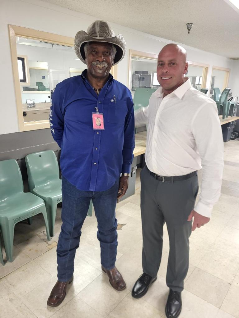 Loved Ones Coalition speaks to inmates in FCI Texarkana